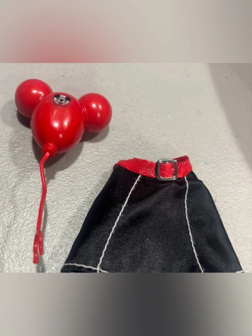 Barbie skirt balloon